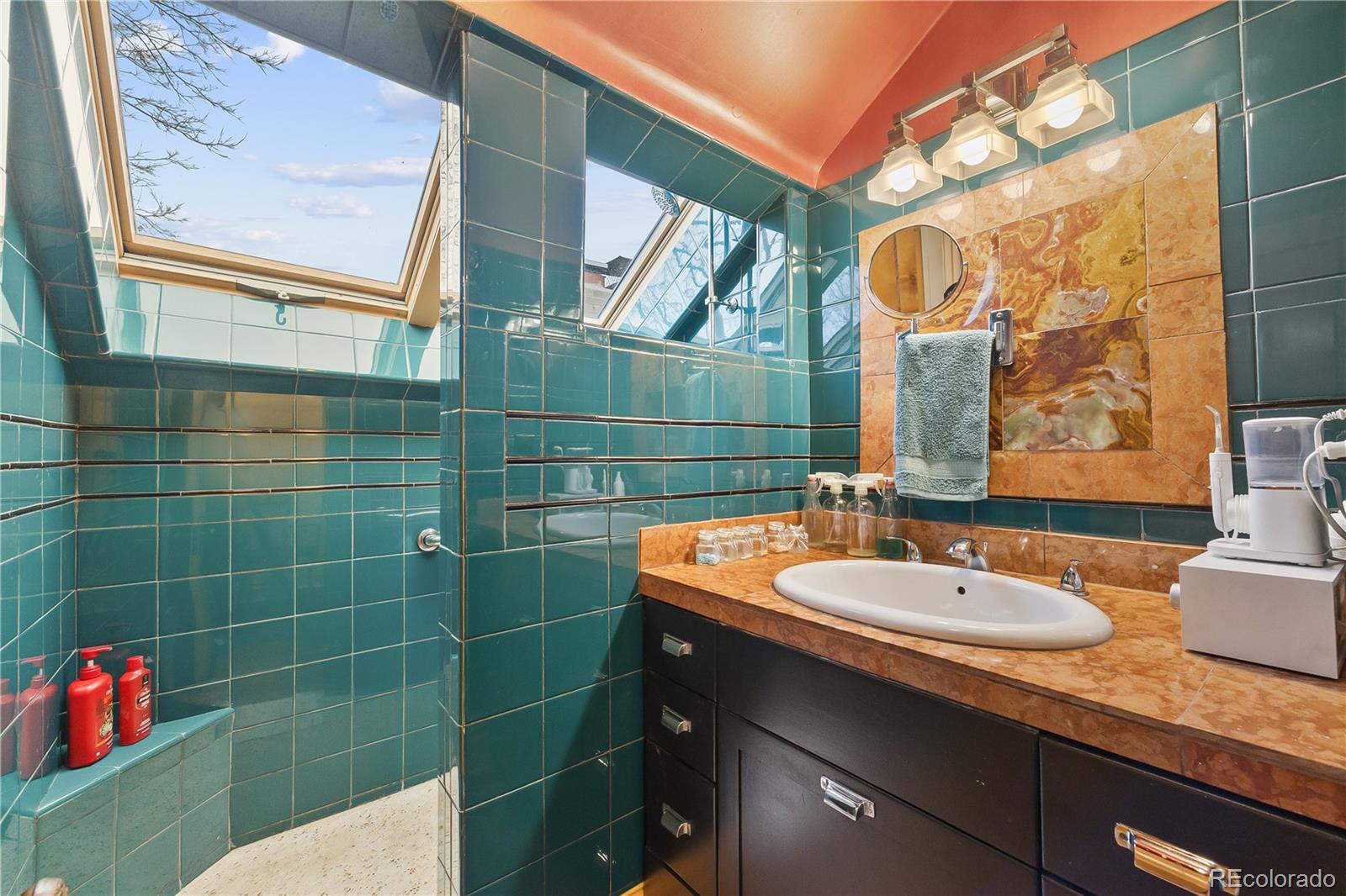 MLS Image #34 for 939 n pearl street c,denver, Colorado
