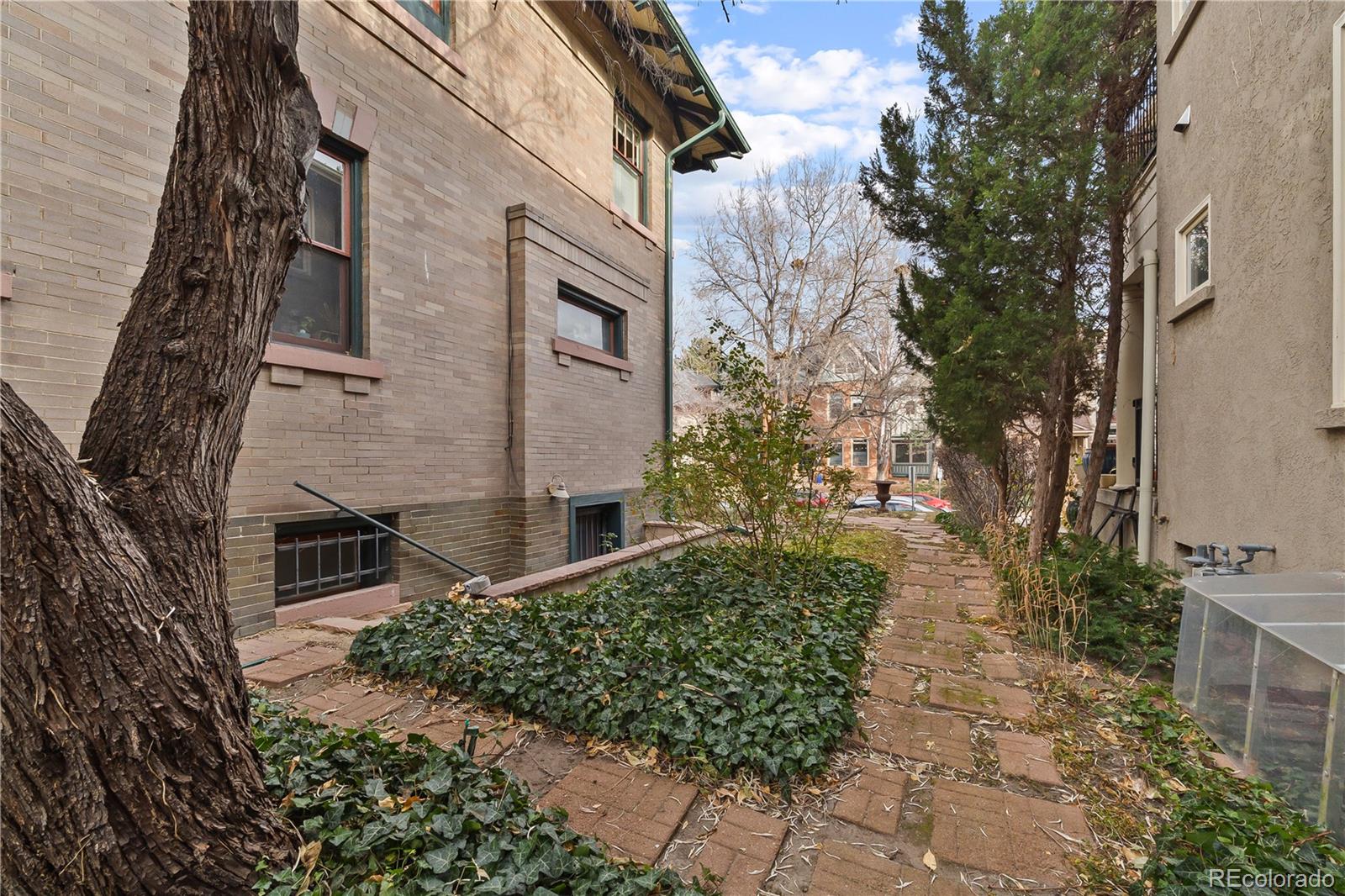 MLS Image #38 for 939 n pearl street c,denver, Colorado