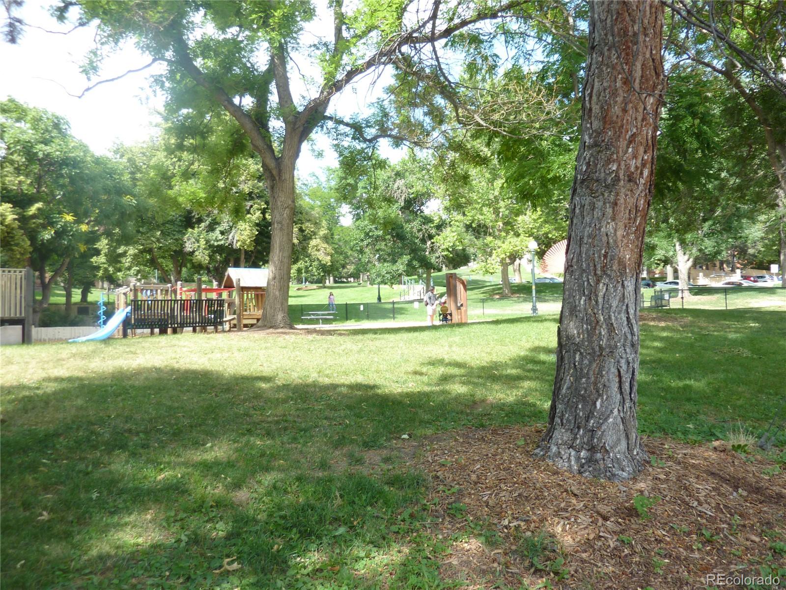 MLS Image #48 for 939 n pearl street c,denver, Colorado