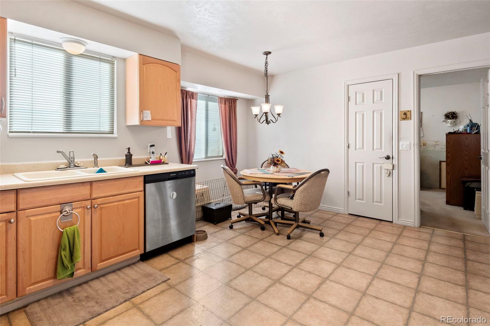 MLS Image #7 for 16059 e radcliff place a,aurora, Colorado