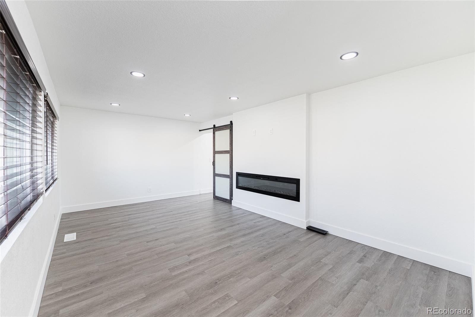 MLS Image #14 for 7302 e bates drive,denver, Colorado
