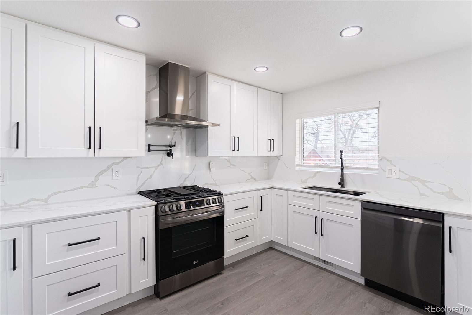 MLS Image #5 for 7302 e bates drive,denver, Colorado