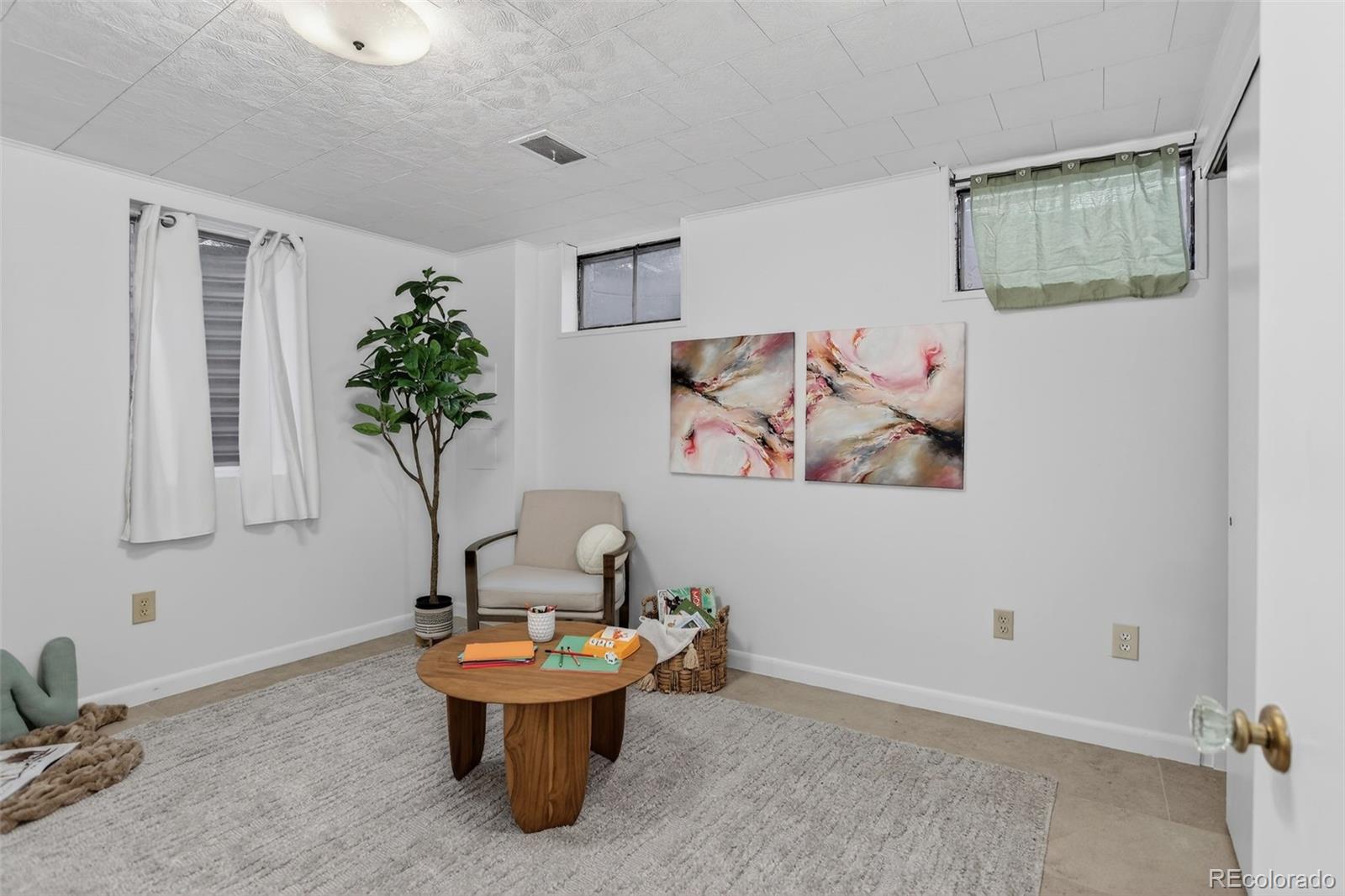 MLS Image #19 for 3000 s madison street,denver, Colorado