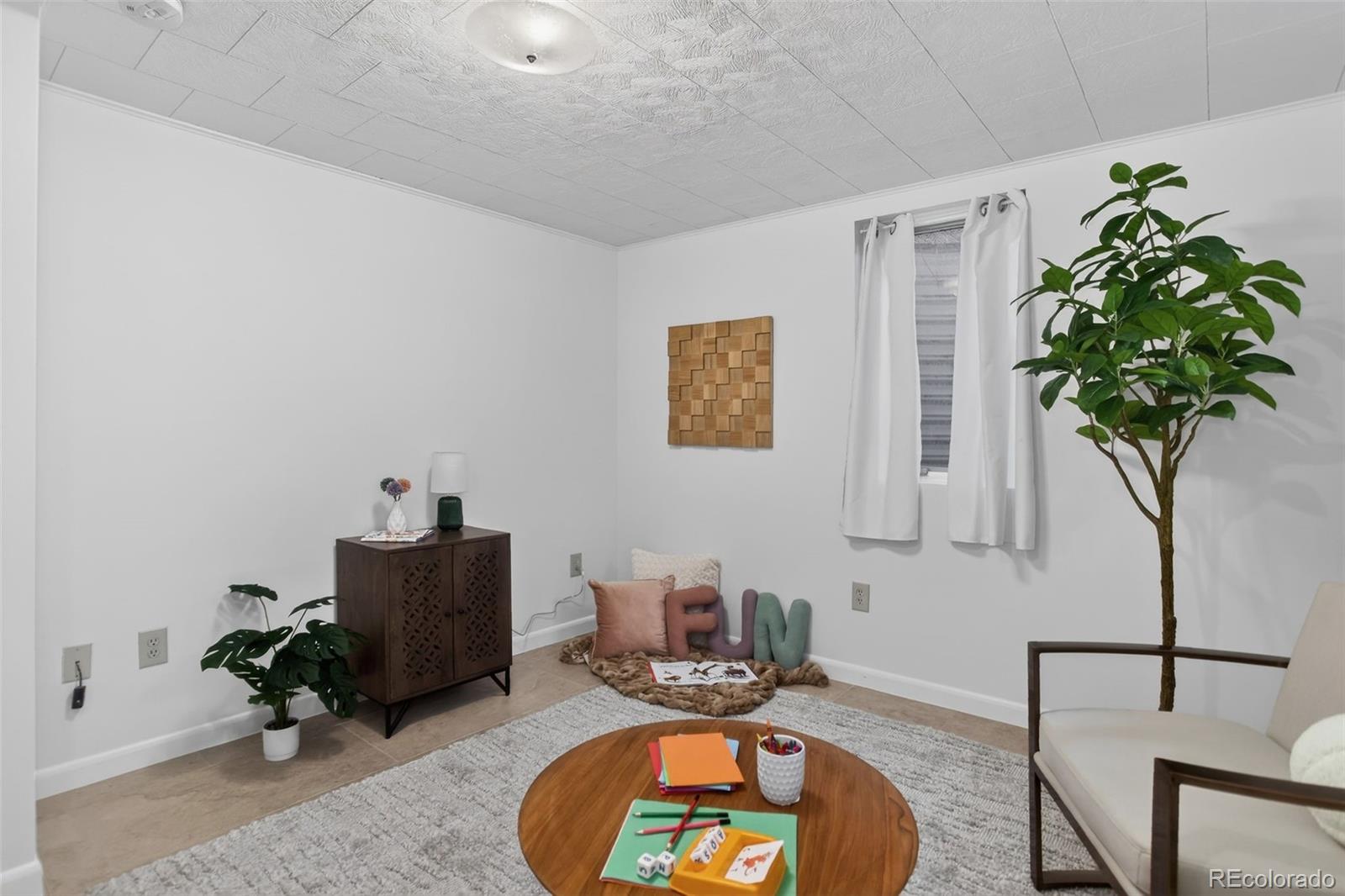 MLS Image #20 for 3000 s madison street,denver, Colorado