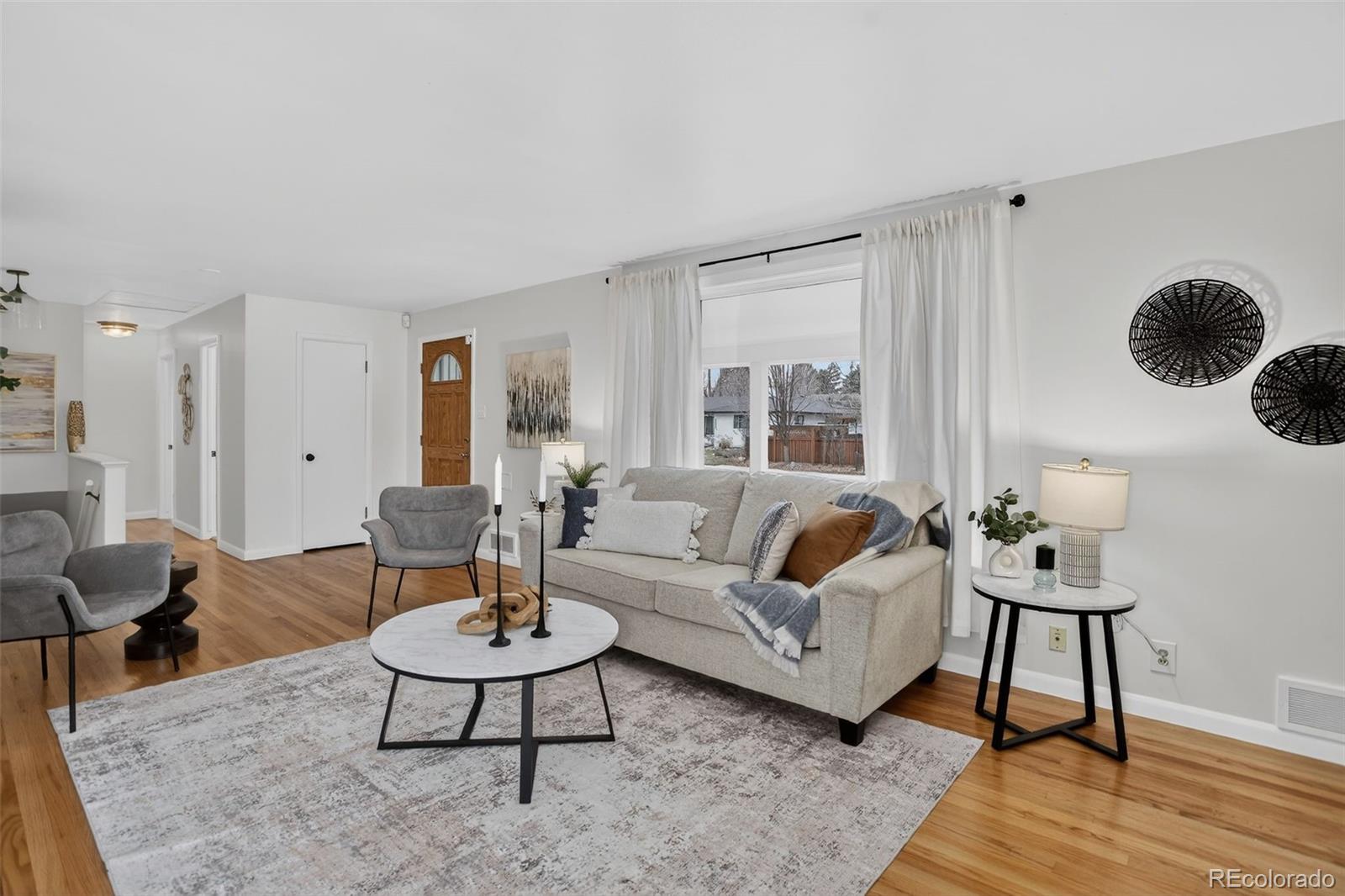 MLS Image #5 for 3000 s madison street,denver, Colorado
