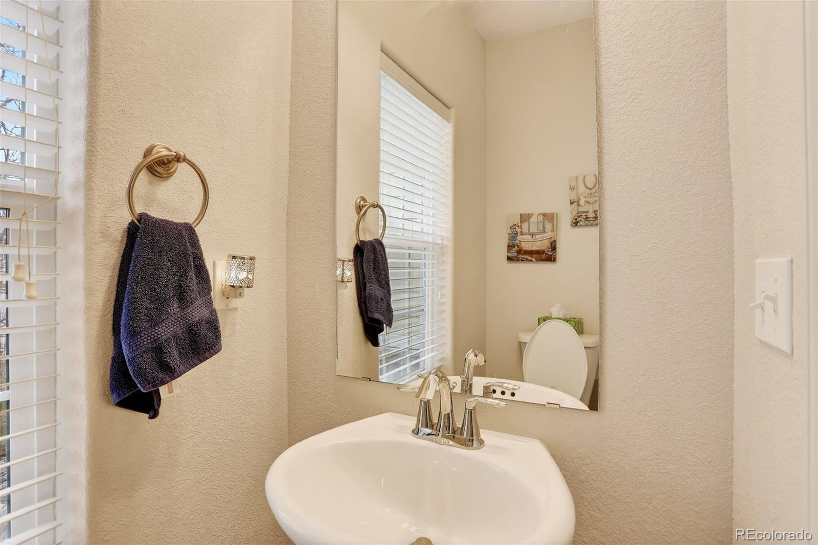 MLS Image #16 for 56788 e 22nd place,strasburg, Colorado