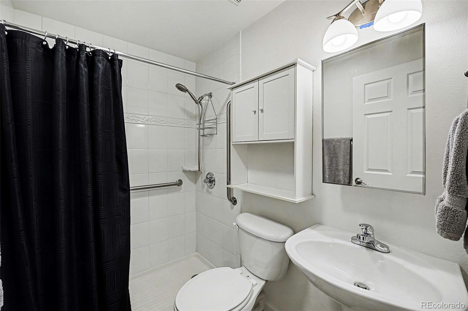 MLS Image #9 for 7001 s dexter street,centennial, Colorado