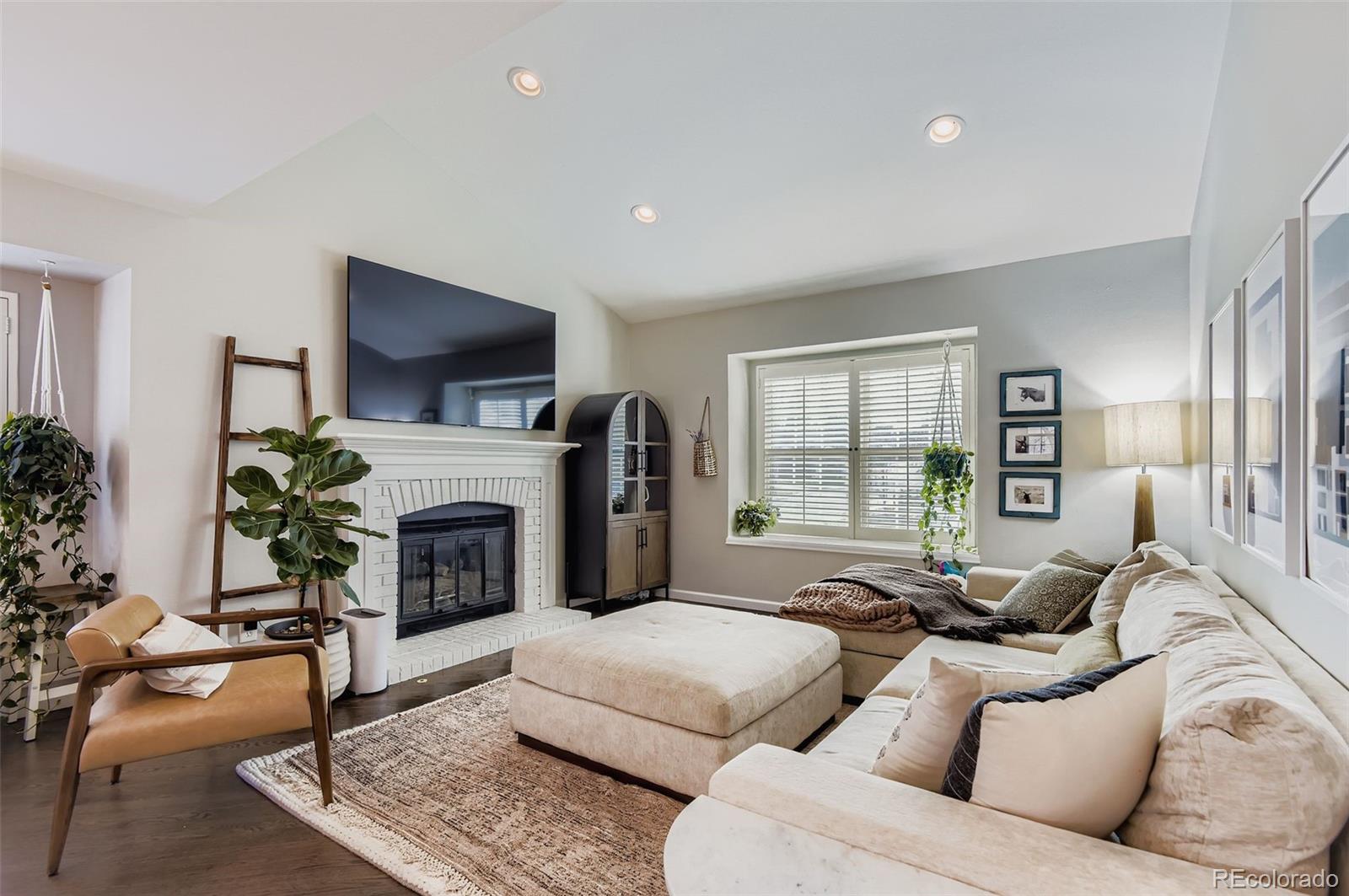 MLS Image #15 for 5993 e irwin place,centennial, Colorado