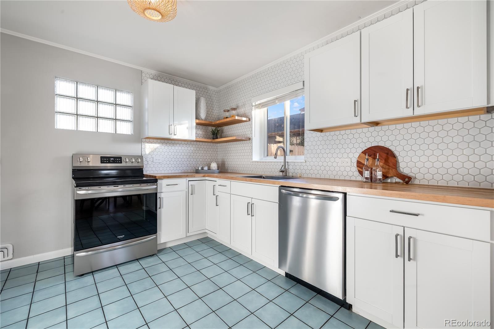 MLS Image #10 for 3690  olive street,denver, Colorado