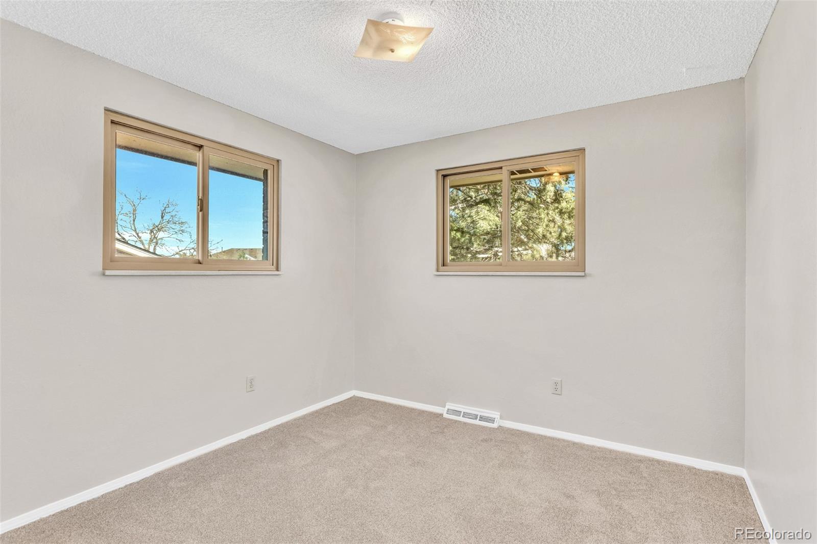 MLS Image #11 for 11262 w swarthmore place,littleton, Colorado