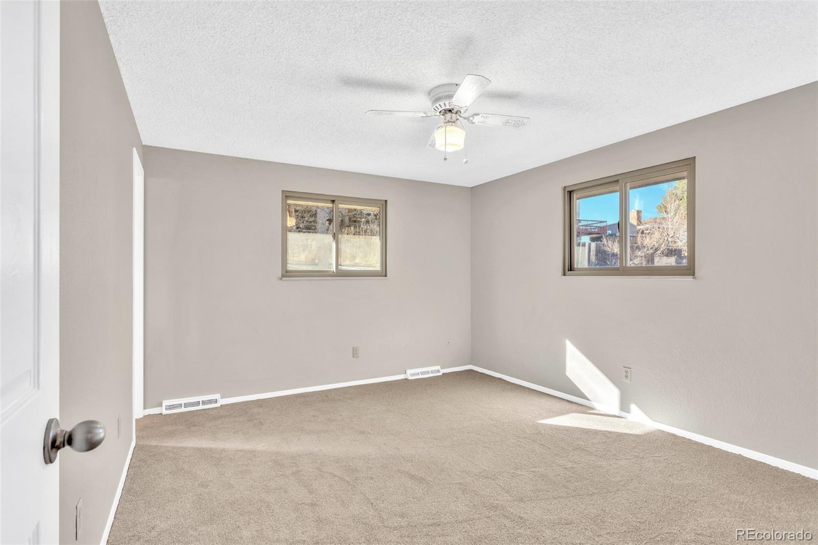 MLS Image #13 for 11262 w swarthmore place,littleton, Colorado