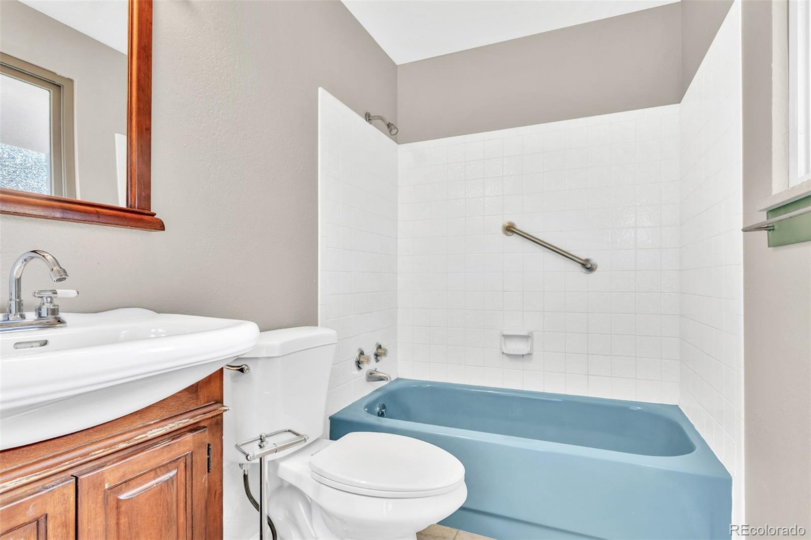 MLS Image #15 for 11262 w swarthmore place,littleton, Colorado