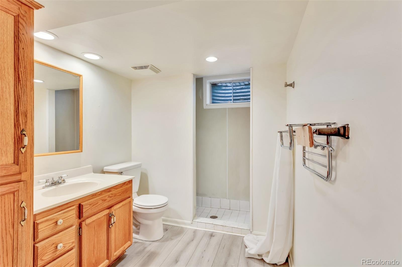 MLS Image #21 for 11262 w swarthmore place,littleton, Colorado