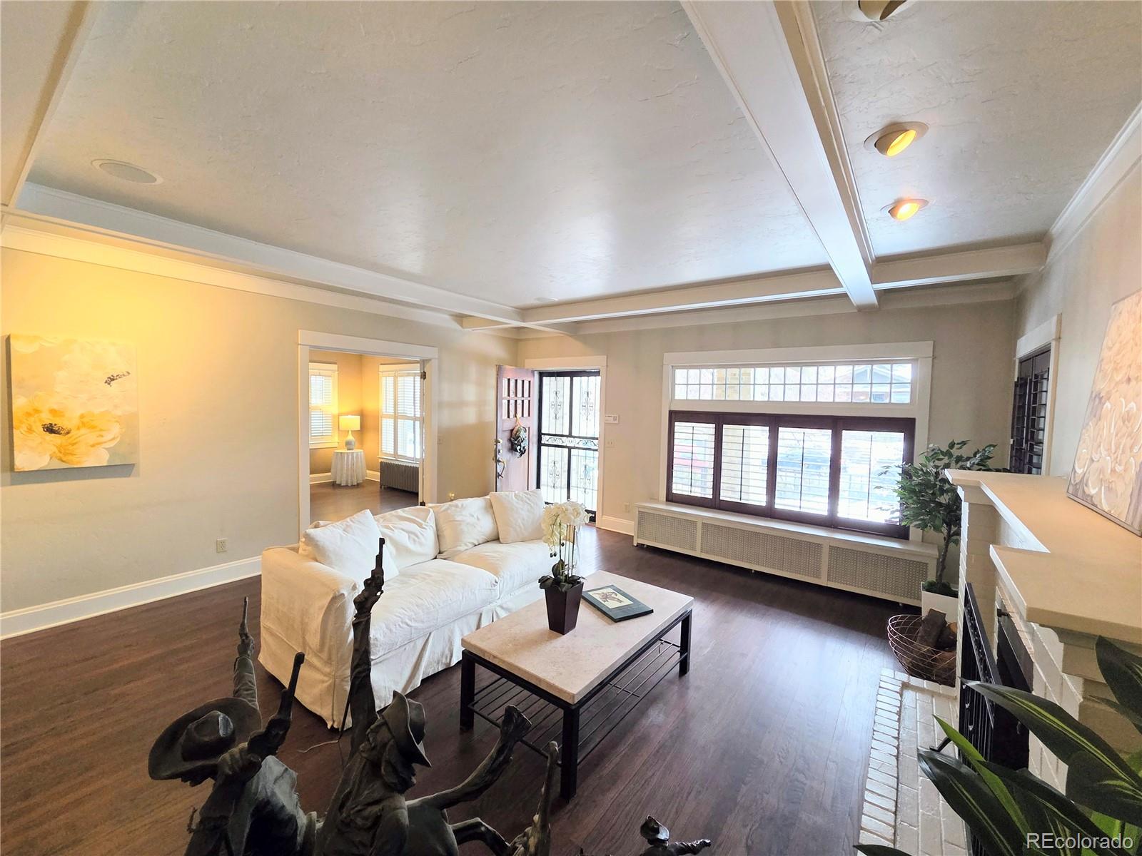 MLS Image #4 for 601  milwaukee street,denver, Colorado