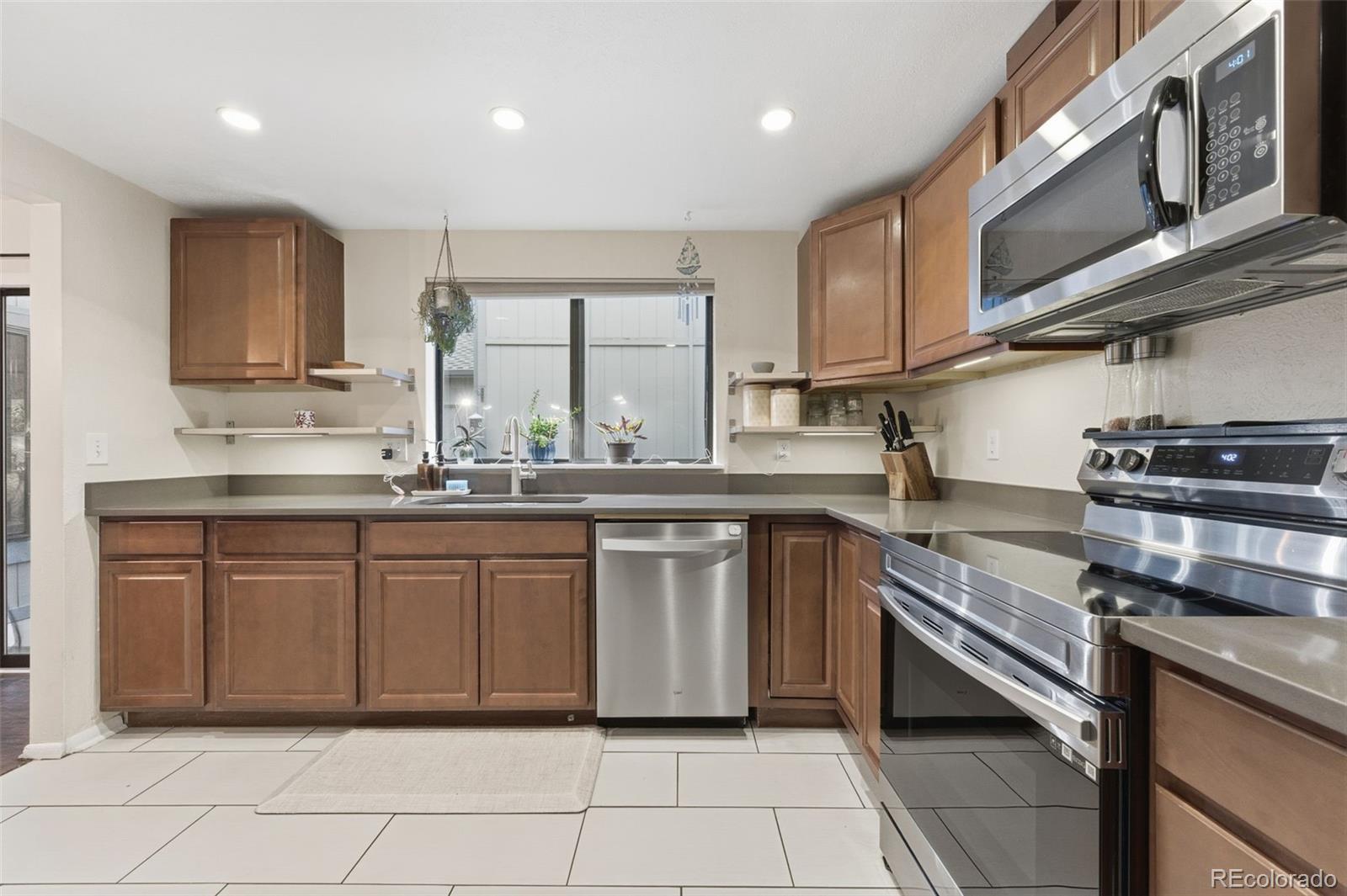 MLS Image #17 for 2447 s victor street,aurora, Colorado