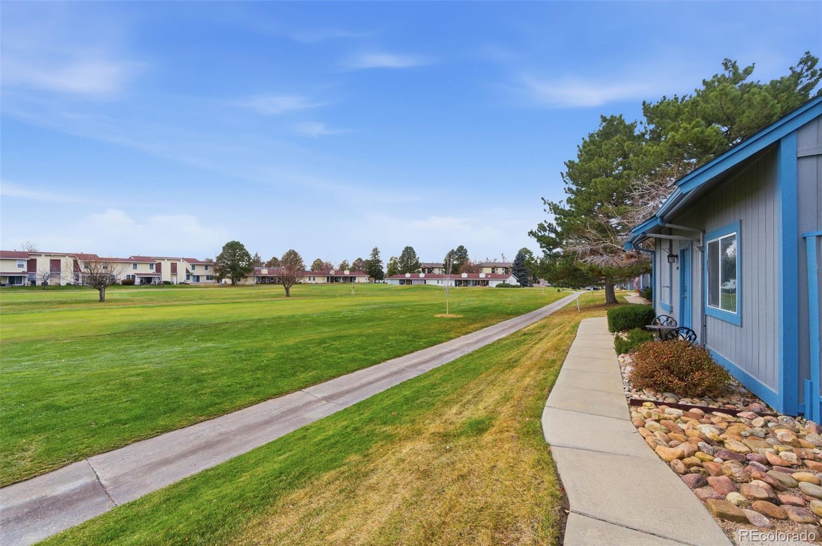 MLS Image #2 for 2447 s victor street,aurora, Colorado