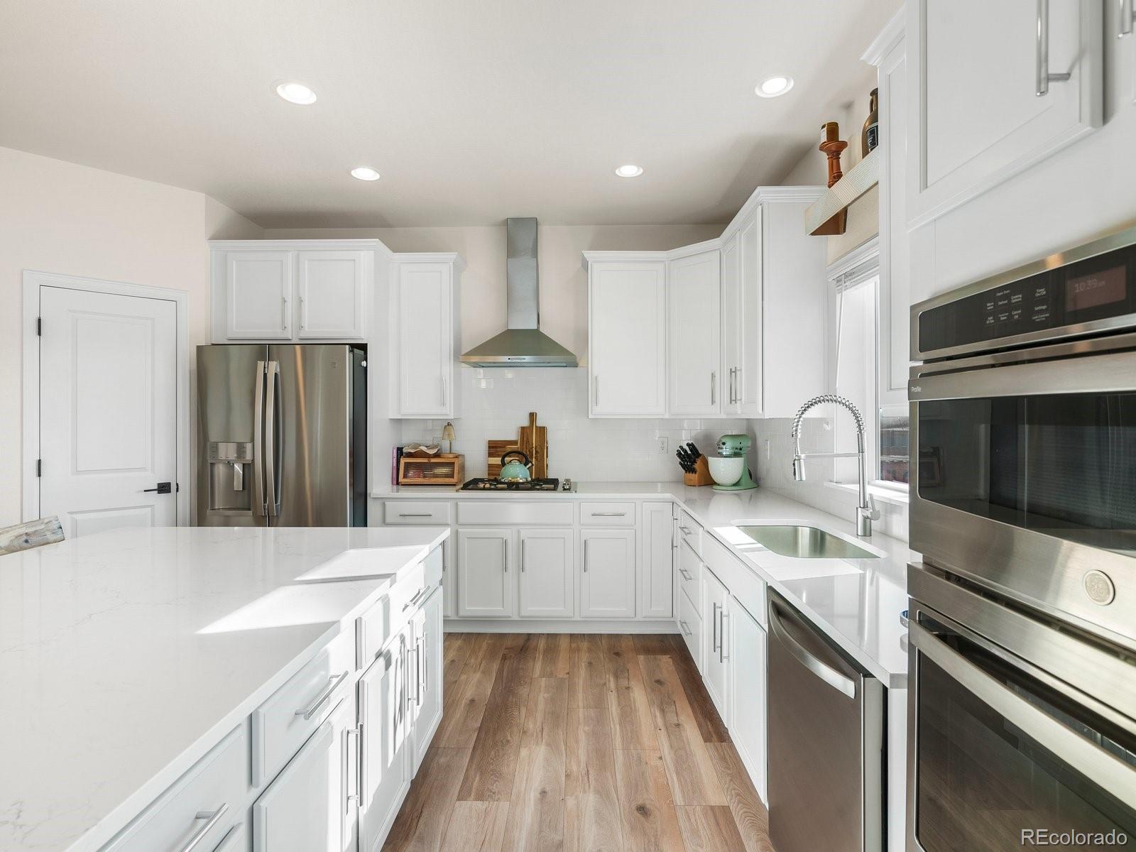 MLS Image #18 for 1880 e fox glove lane,milliken, Colorado