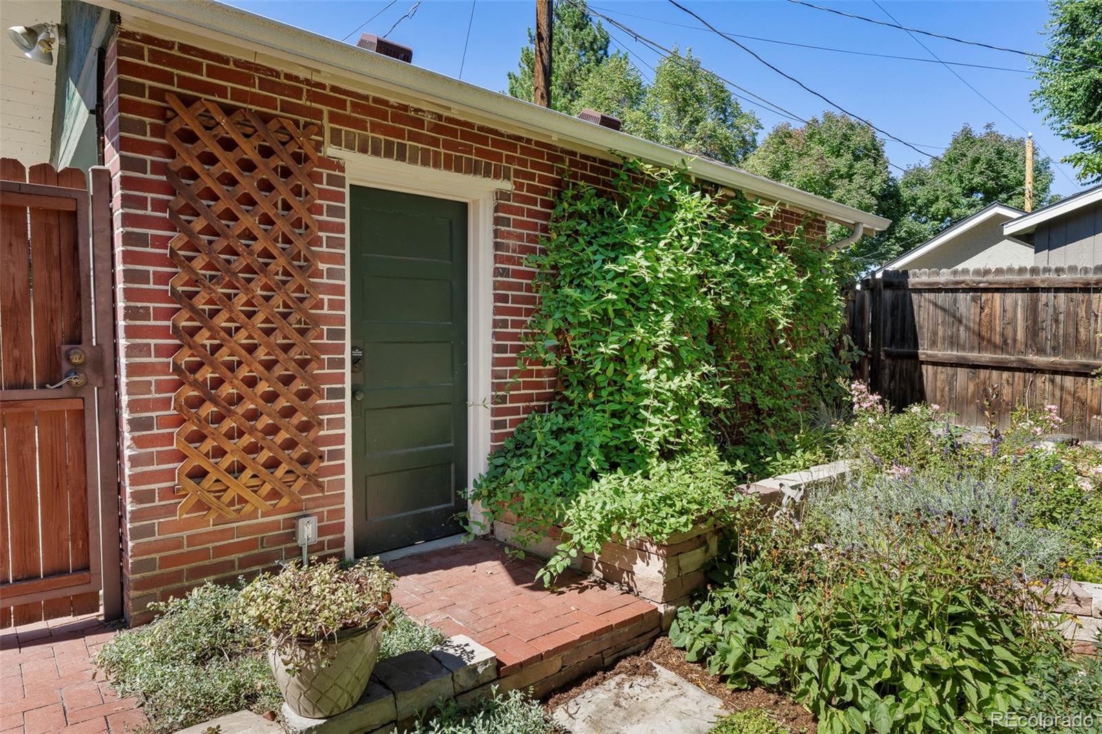 MLS Image #31 for 917  cook street,denver, Colorado