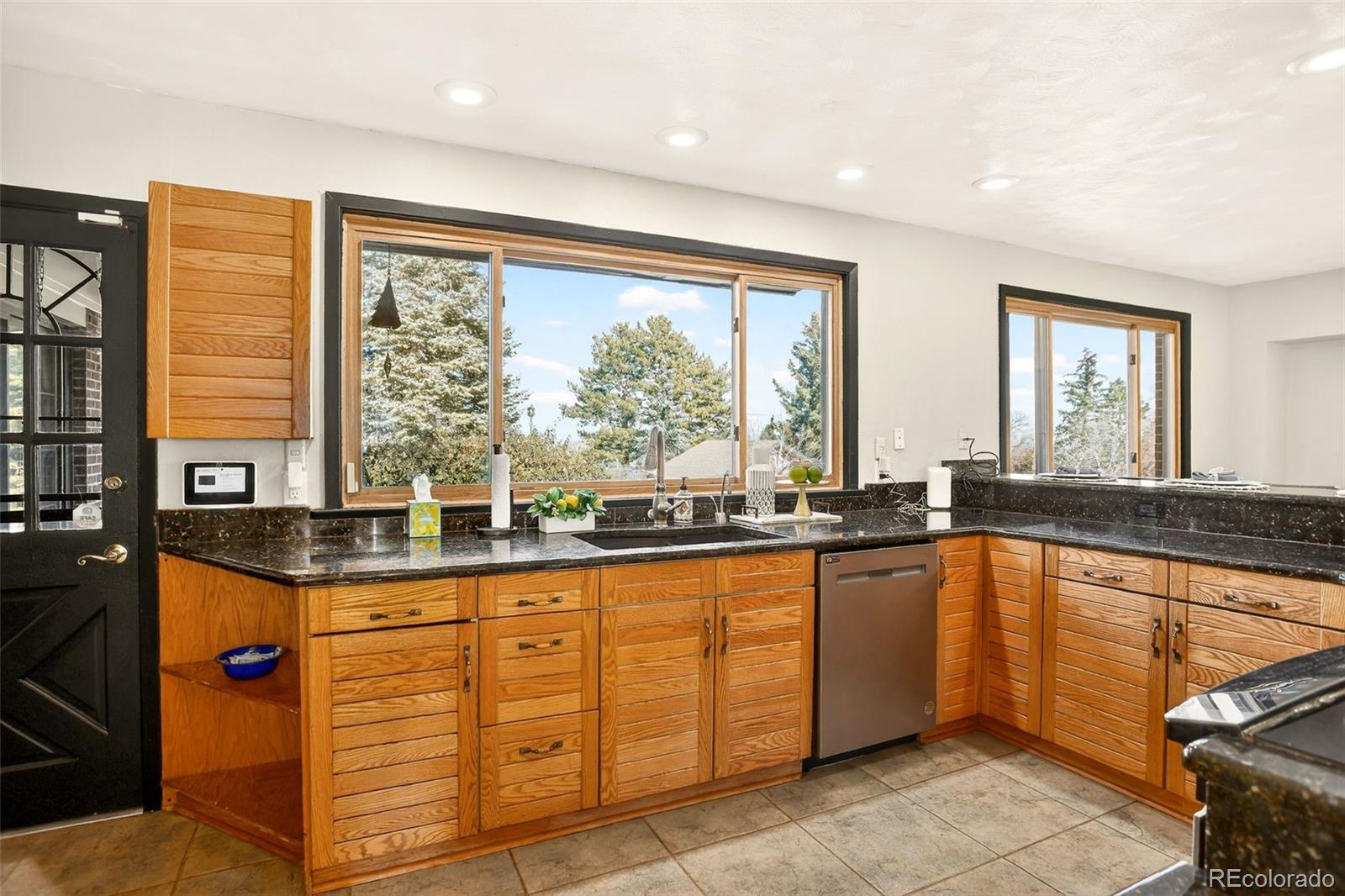 MLS Image #13 for 11105 w center avenue,lakewood, Colorado