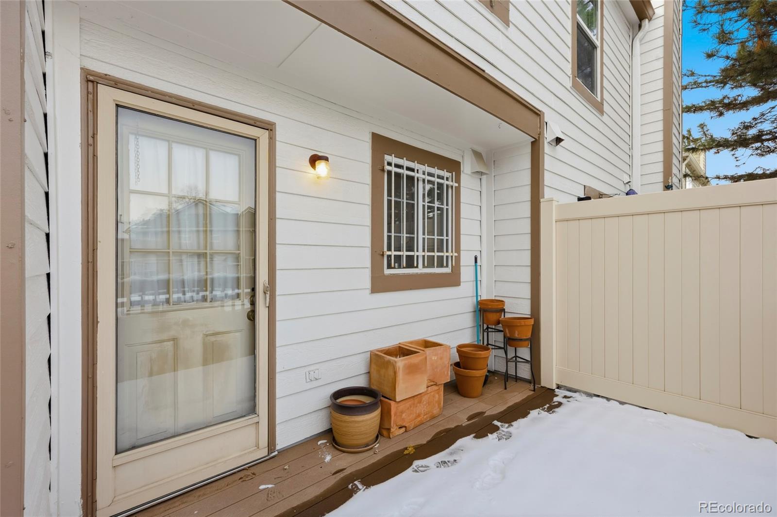 MLS Image #14 for 1811 s quebec way,denver, Colorado