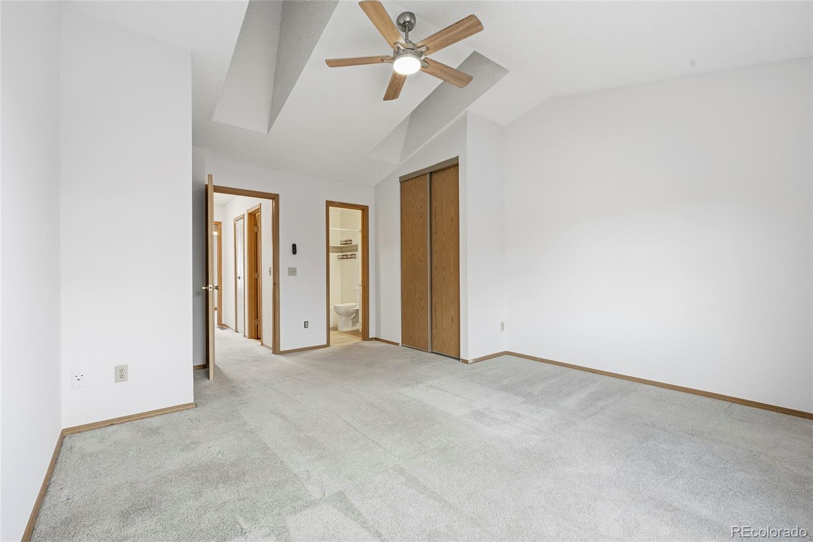 MLS Image #21 for 1811 s quebec way,denver, Colorado