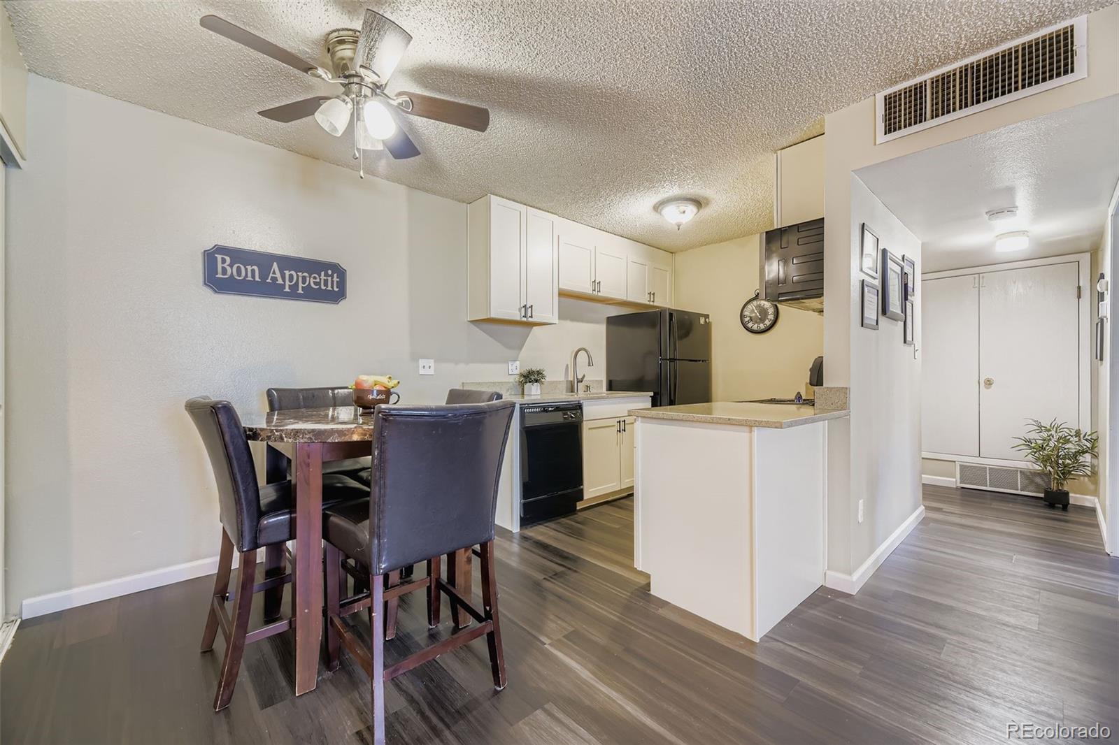 MLS Image #14 for 3100 s federal boulevard,denver, Colorado