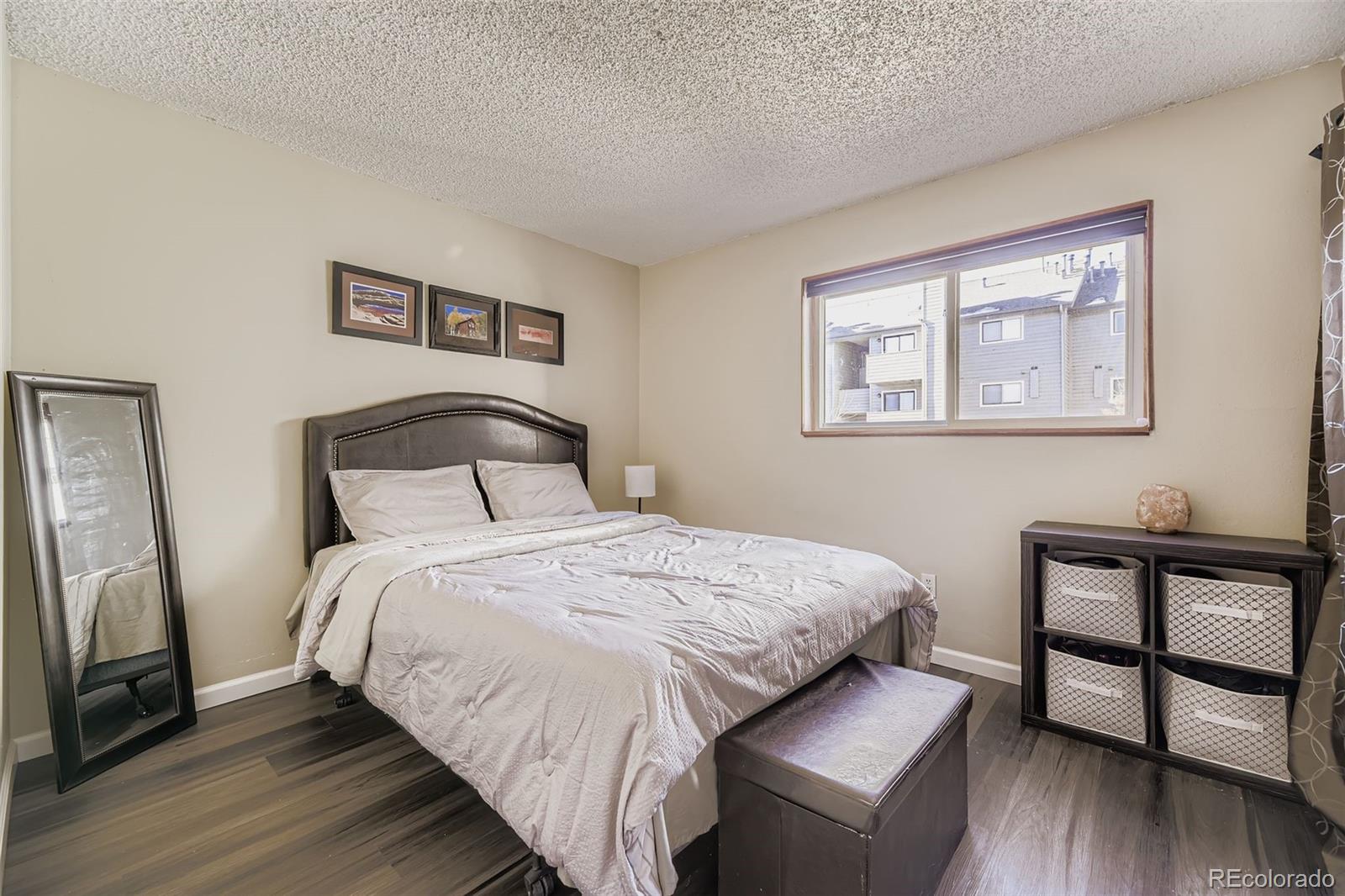 MLS Image #18 for 3100 s federal boulevard,denver, Colorado