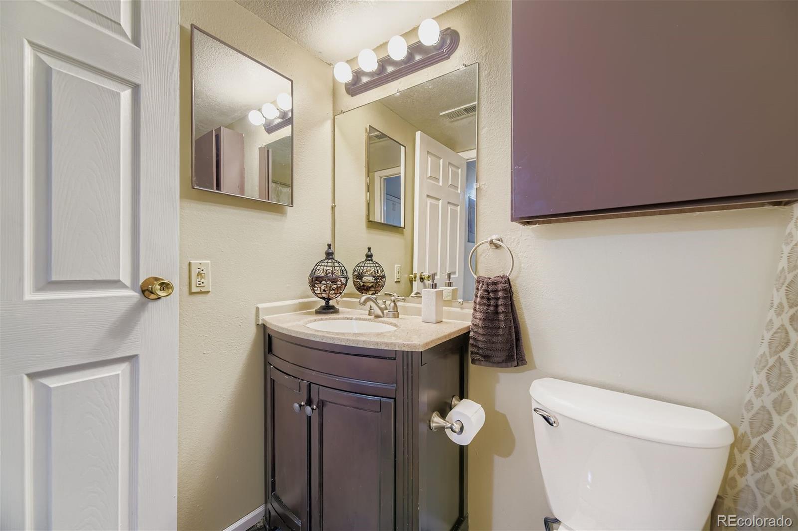 MLS Image #20 for 3100 s federal boulevard,denver, Colorado