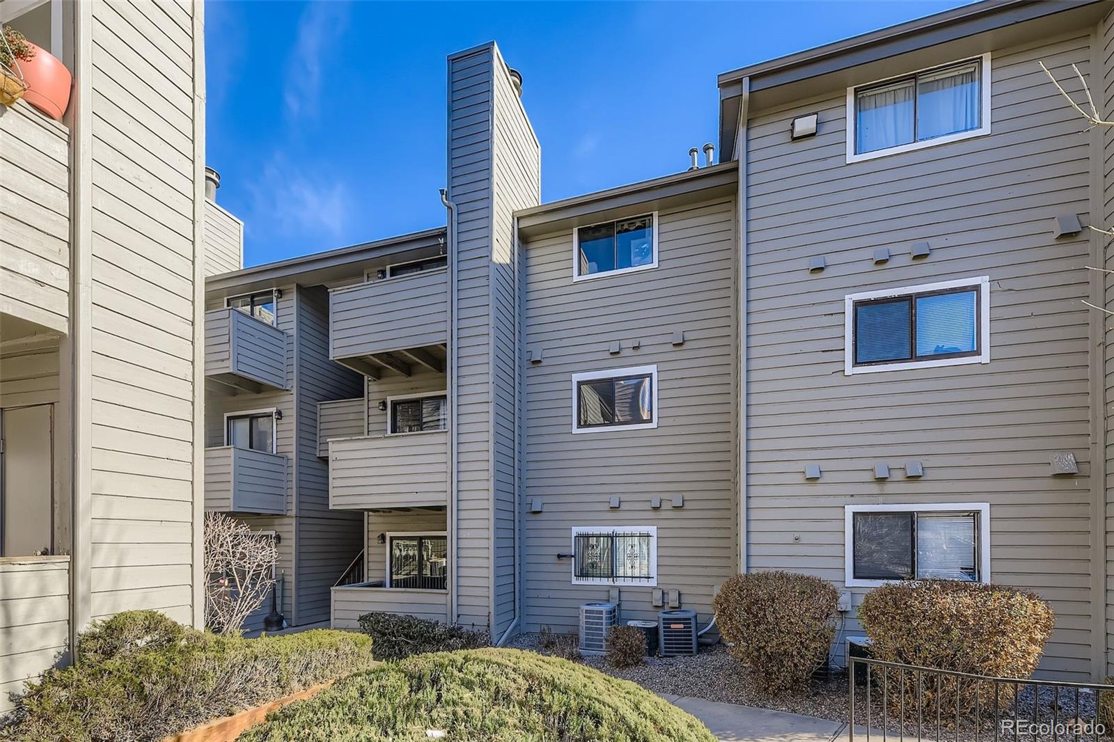 MLS Image #25 for 3100 s federal boulevard,denver, Colorado