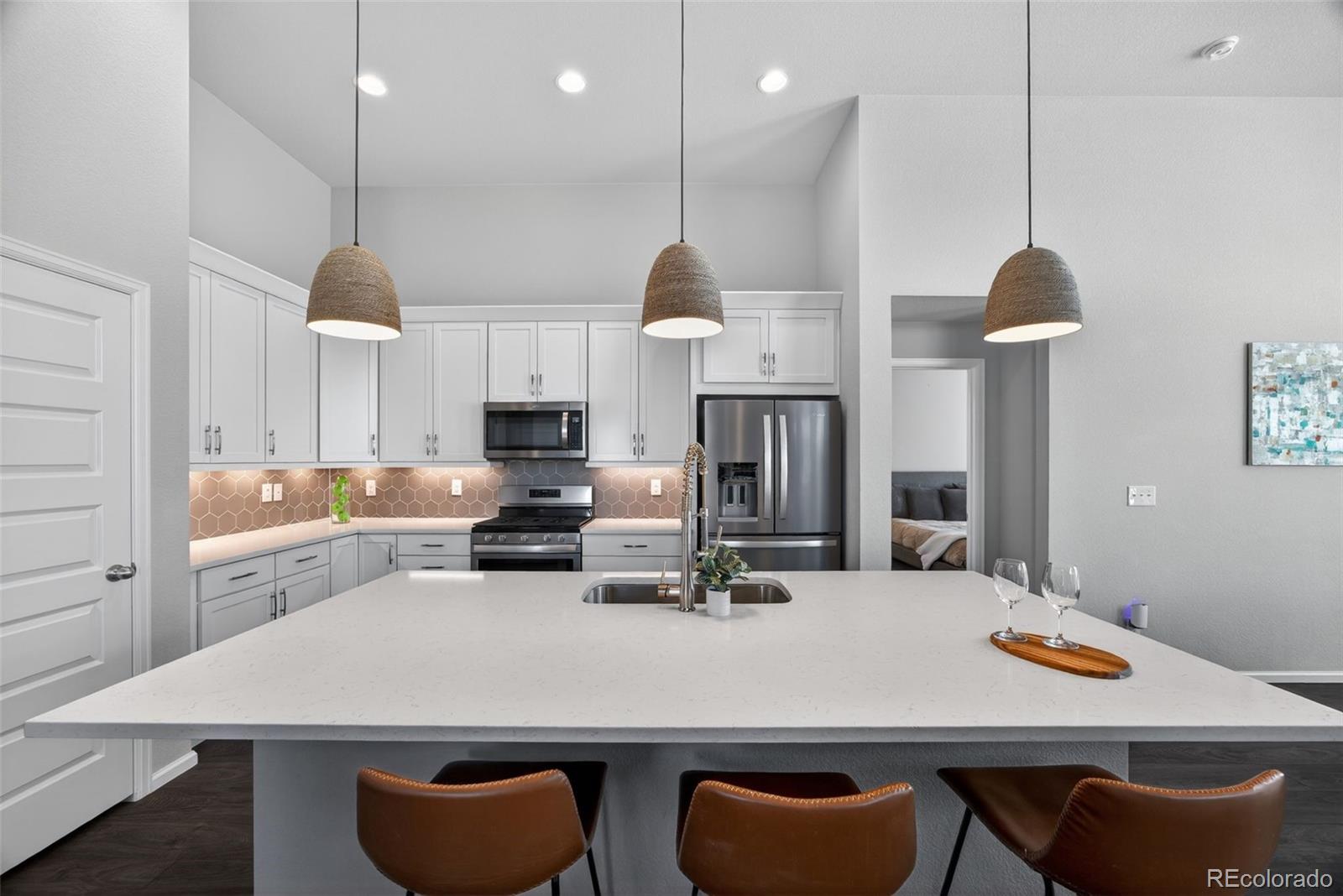 MLS Image #2 for 27200 e davies place,aurora, Colorado
