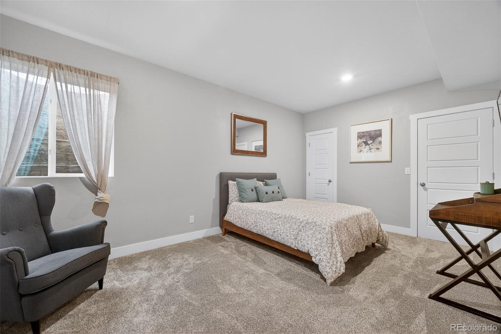 MLS Image #27 for 27200 e davies place,aurora, Colorado