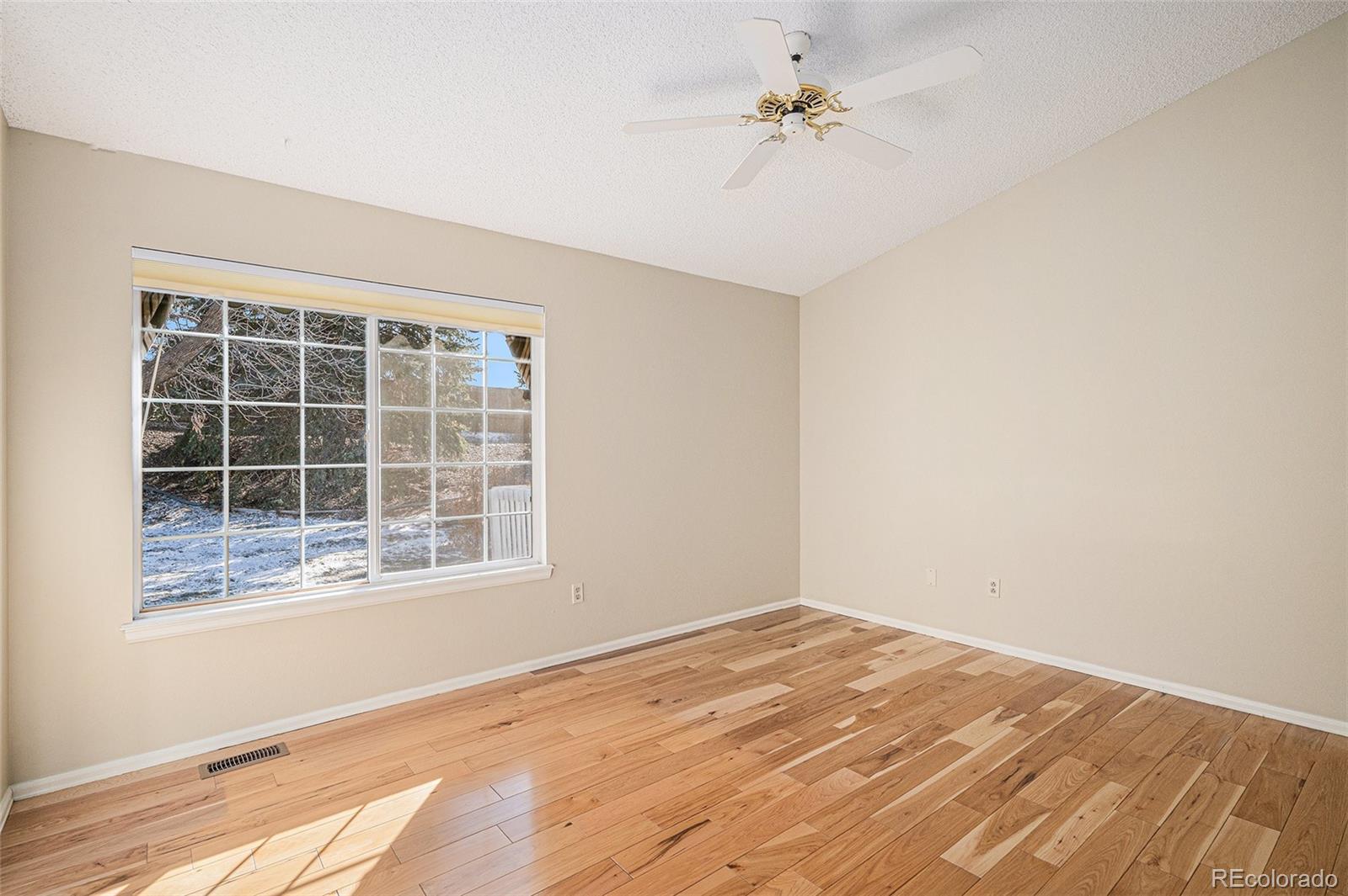 MLS Image #14 for 16  shetland court ,highlands ranch, Colorado