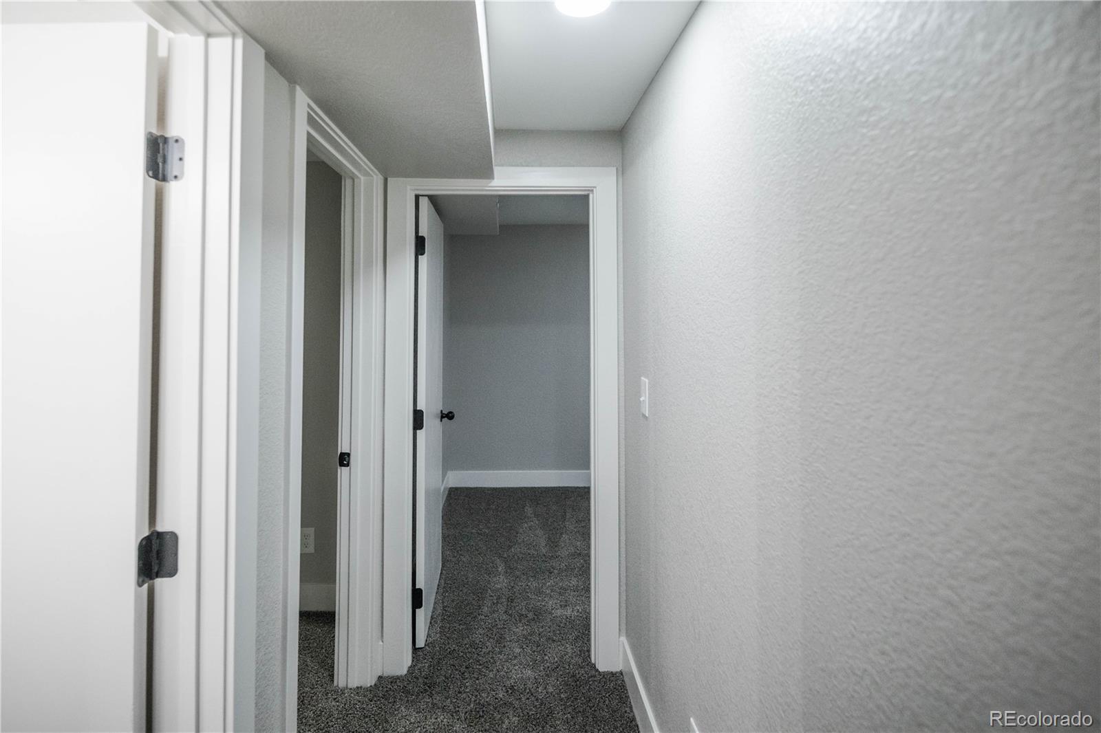 MLS Image #24 for 820  drake street,denver, Colorado