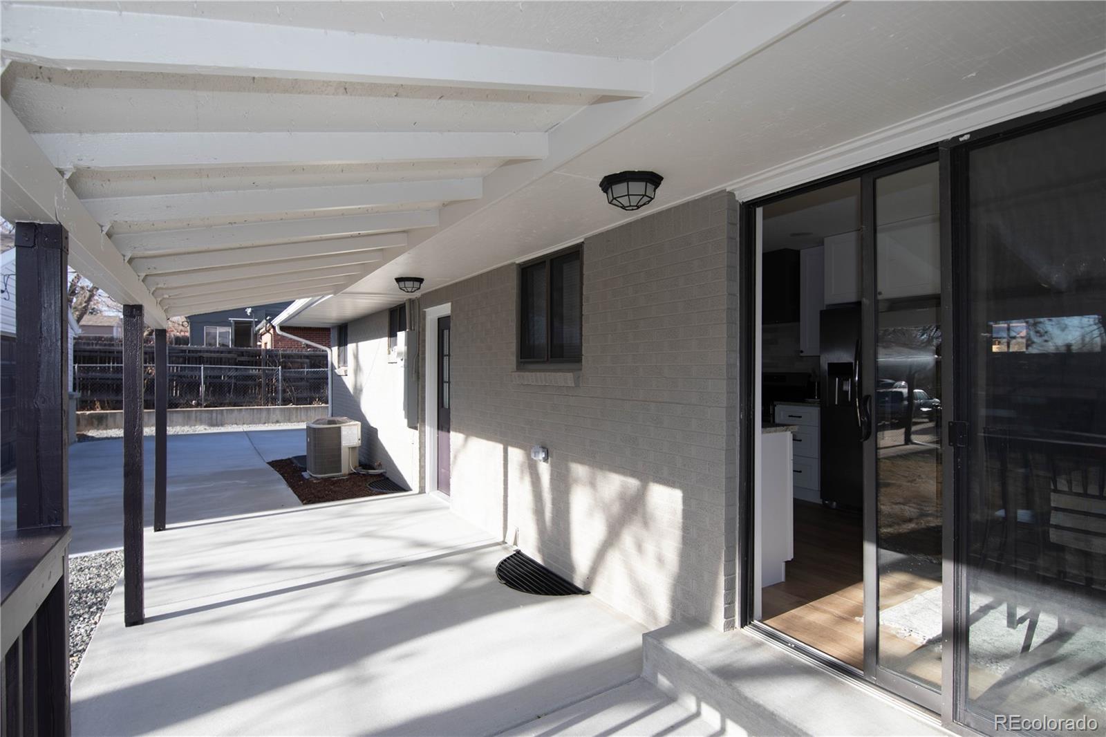 MLS Image #39 for 820  drake street,denver, Colorado
