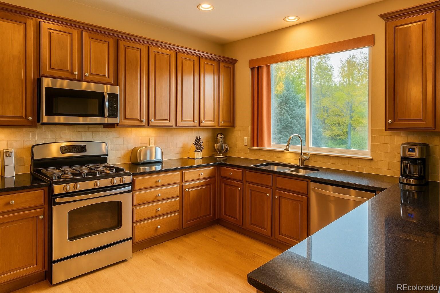 MLS Image #7 for 9788 s johnson way,littleton, Colorado