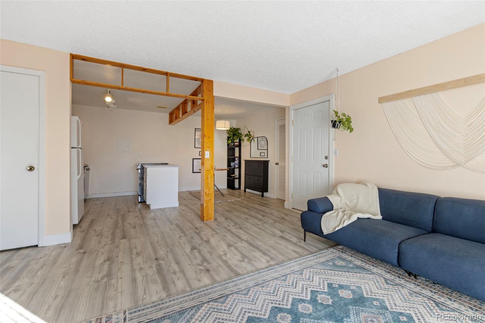 MLS Image #6 for 12180  huron  302,denver, Colorado