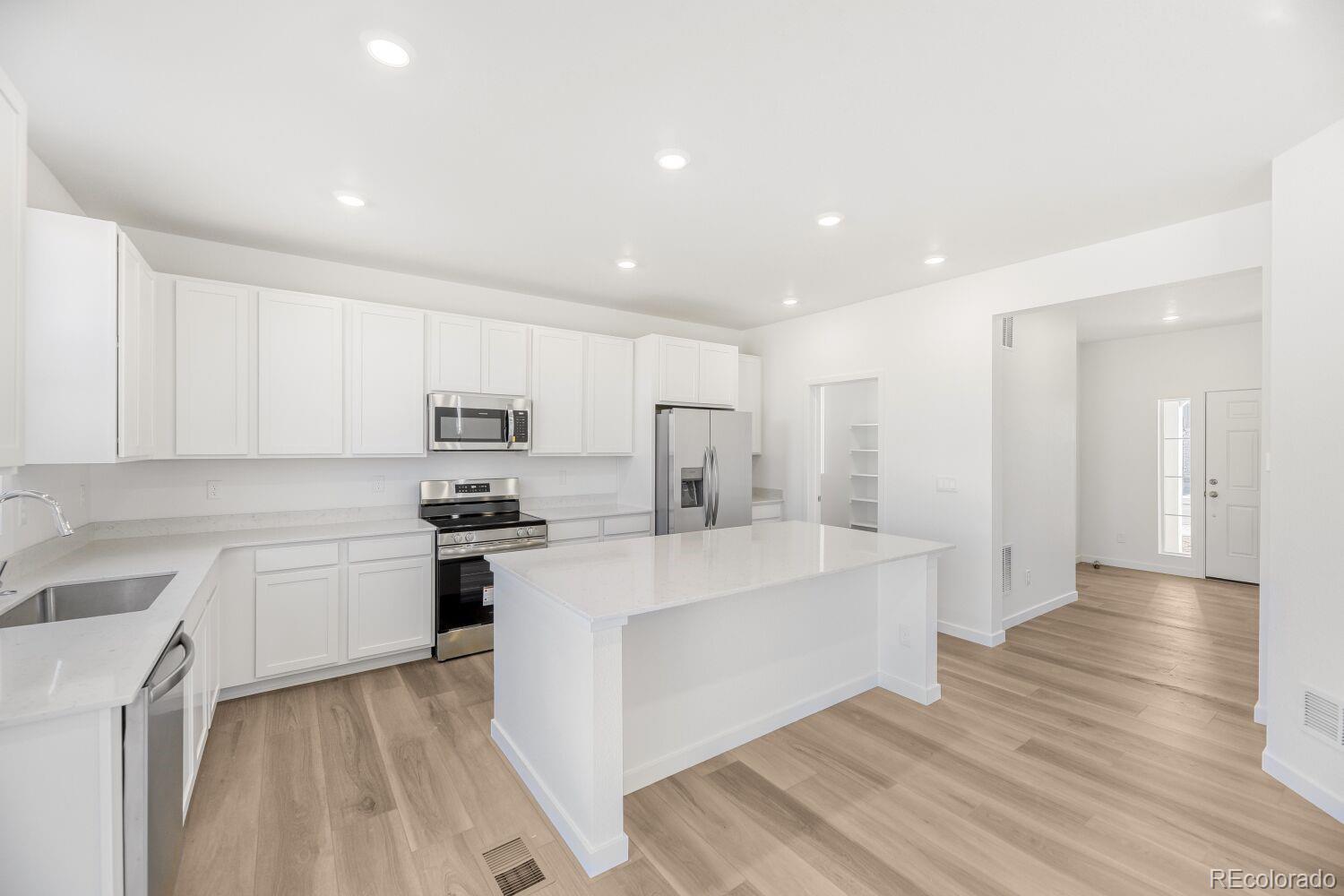 MLS Image #5 for 10730  tomboy drive,parker, Colorado
