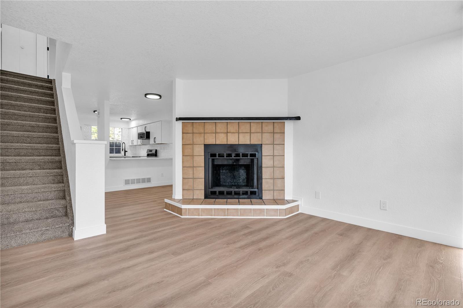 MLS Image #4 for 1915  newland court ,lakewood, Colorado