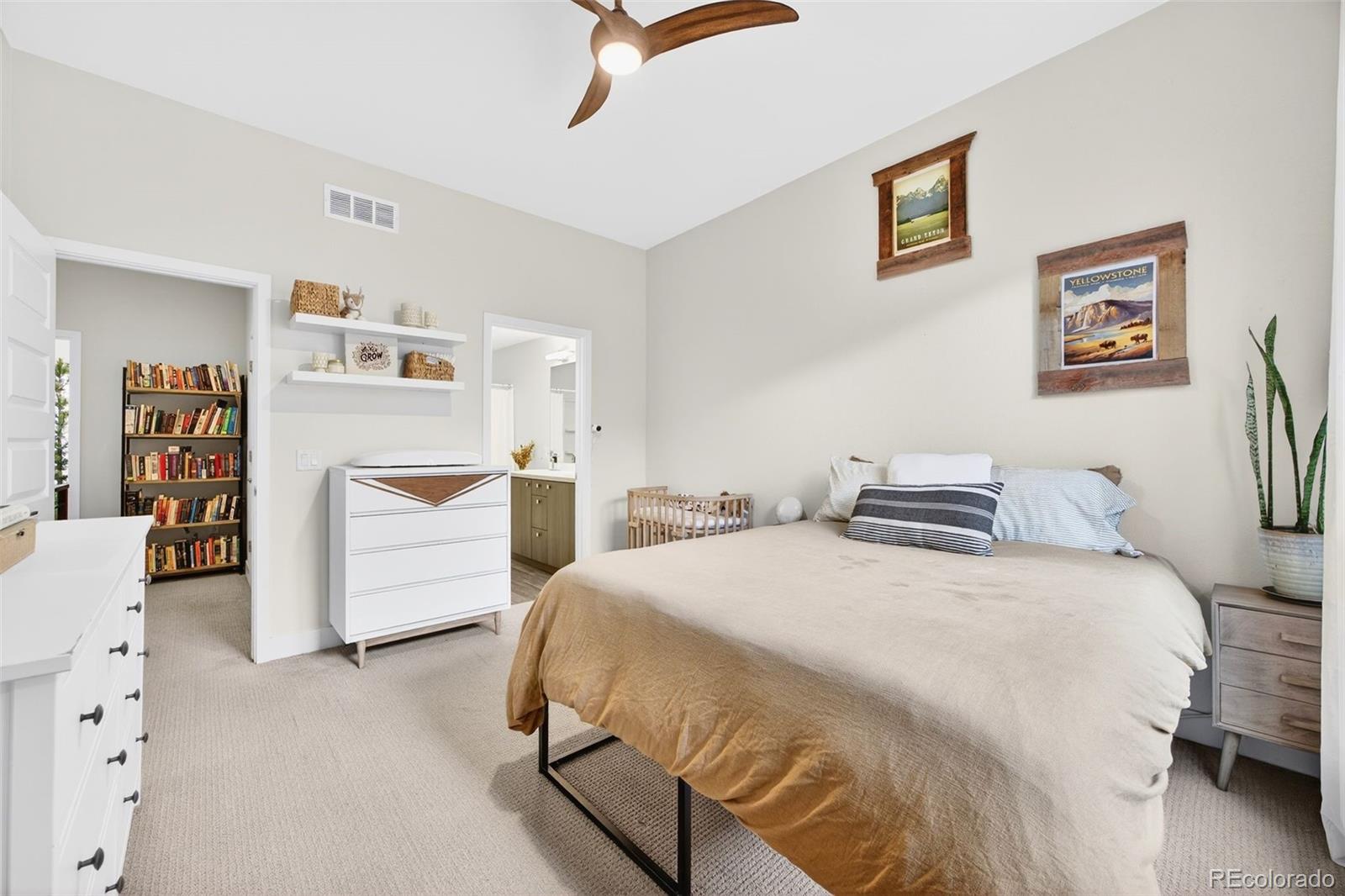 MLS Image #14 for 3080  wilson court 2,denver, Colorado