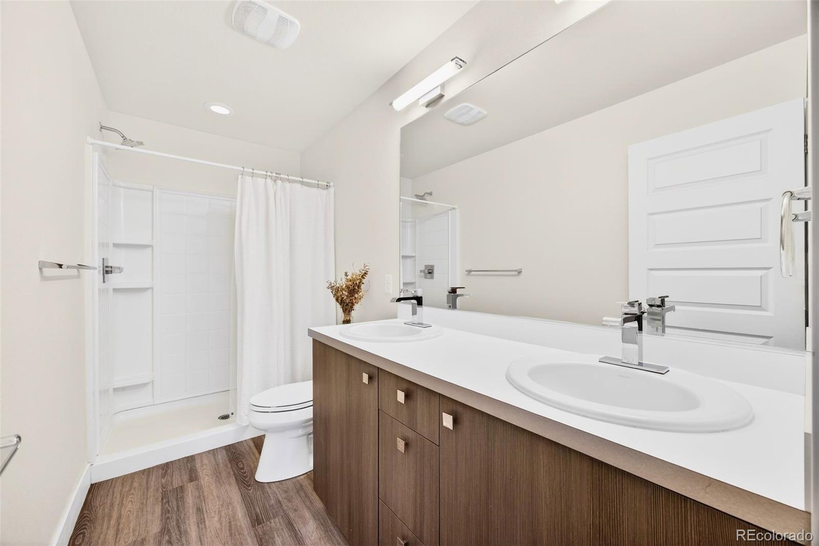 MLS Image #17 for 3080  wilson court 2,denver, Colorado