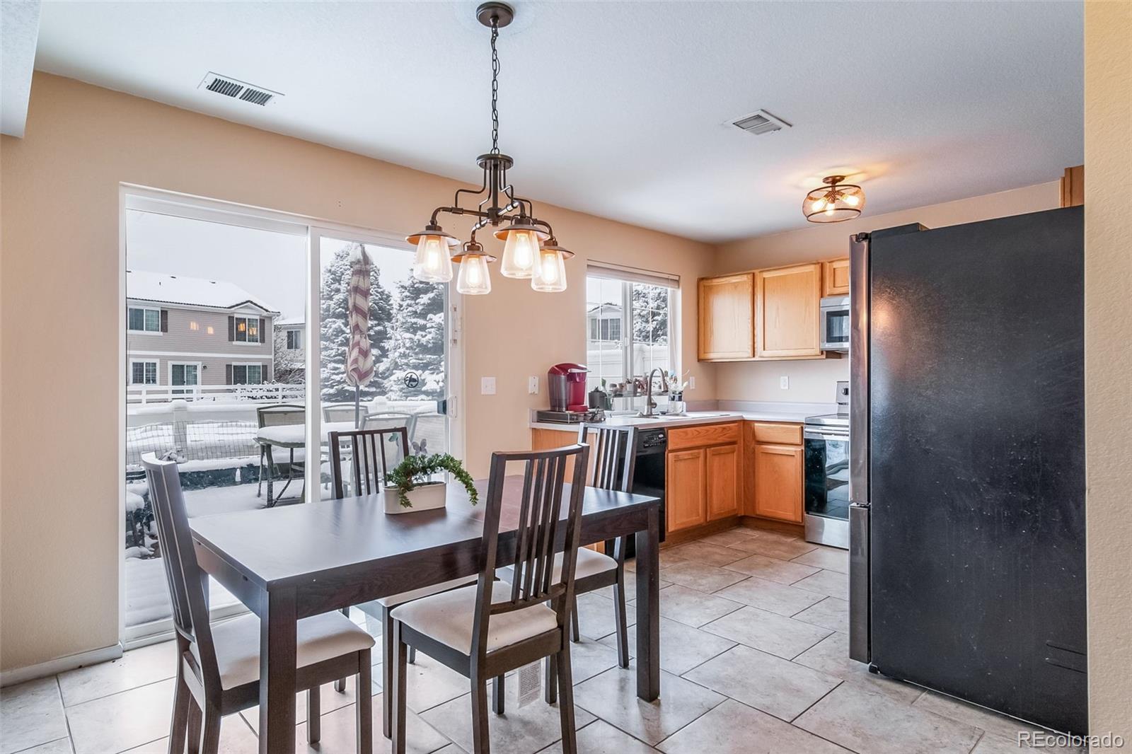 MLS Image #10 for 19776 e 47th place,denver, Colorado