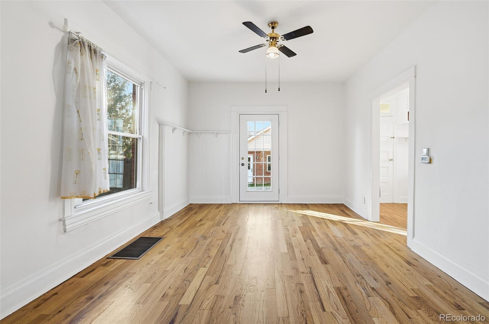 MLS Image #11 for 385 s logan street,denver, Colorado