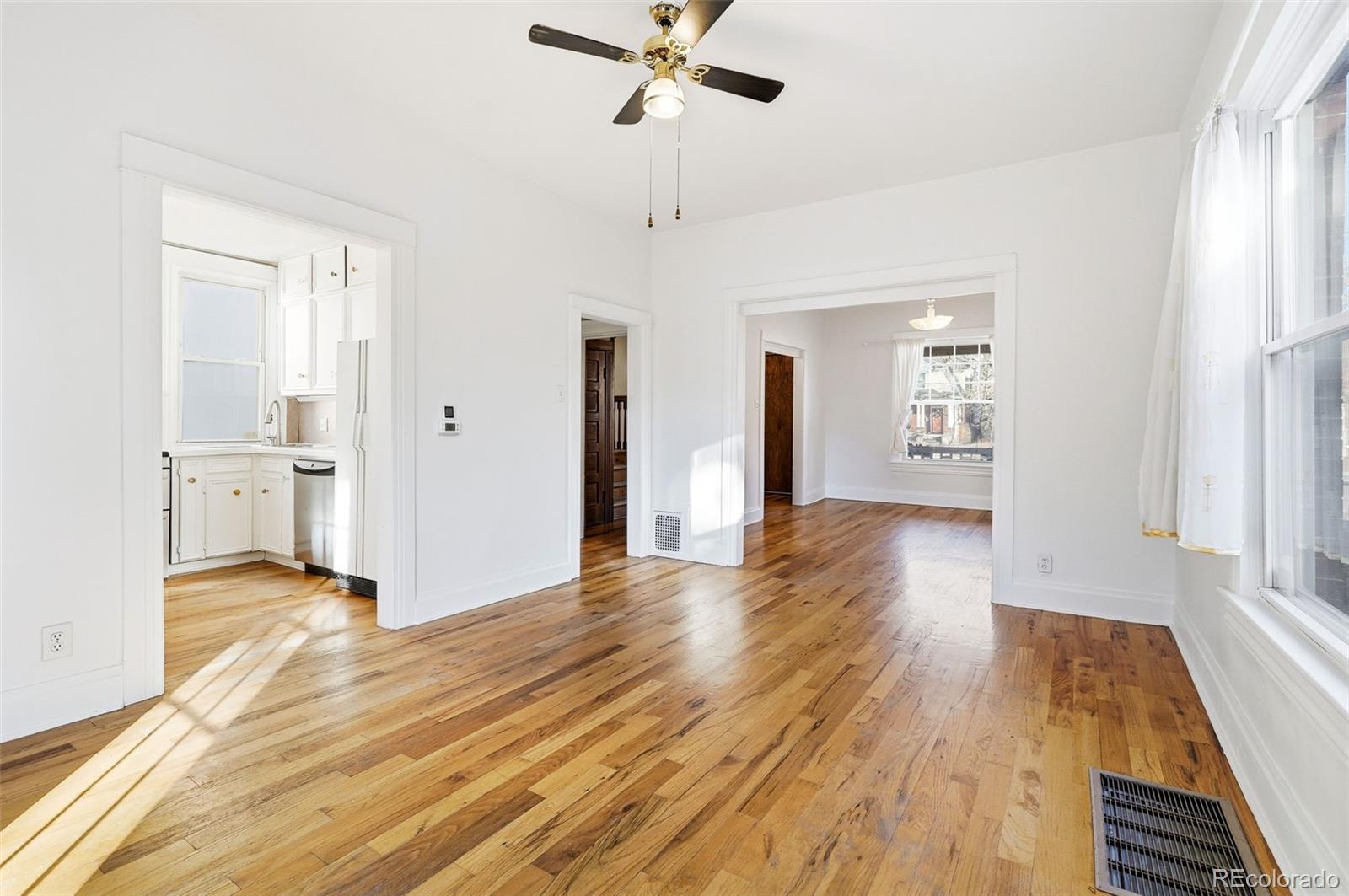 MLS Image #14 for 385 s logan street,denver, Colorado