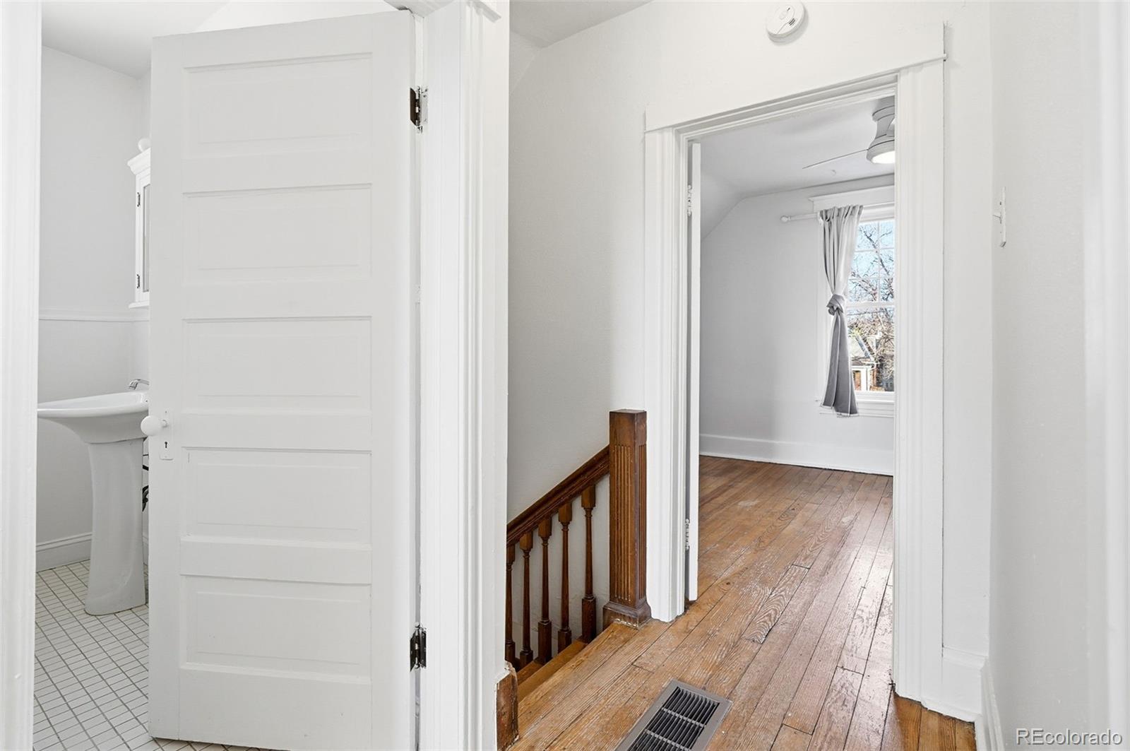 MLS Image #19 for 385 s logan street,denver, Colorado