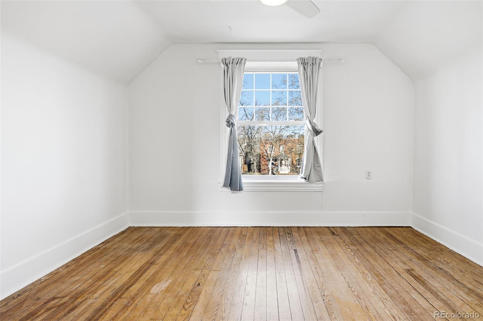 MLS Image #24 for 385 s logan street,denver, Colorado