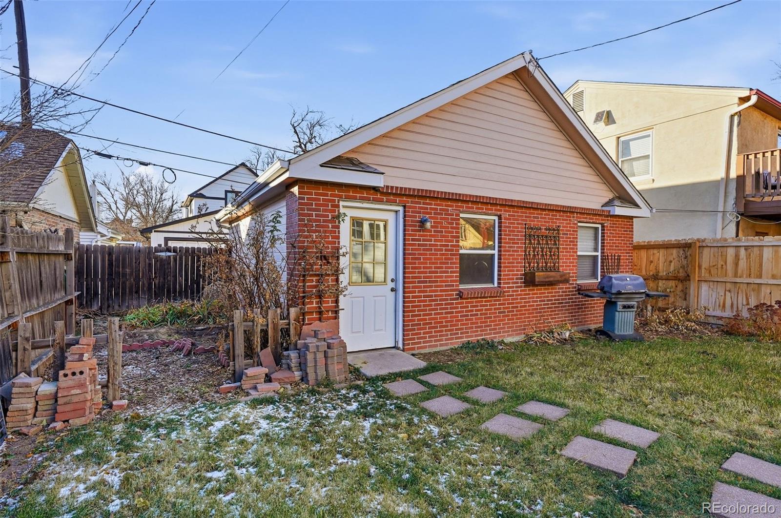 MLS Image #38 for 385 s logan street,denver, Colorado