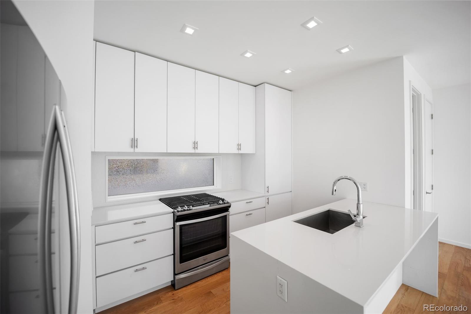 MLS Image #3 for 2162 s delaware street,denver, Colorado
