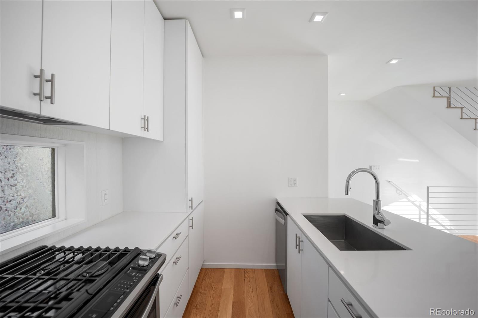 MLS Image #4 for 2162 s delaware street,denver, Colorado