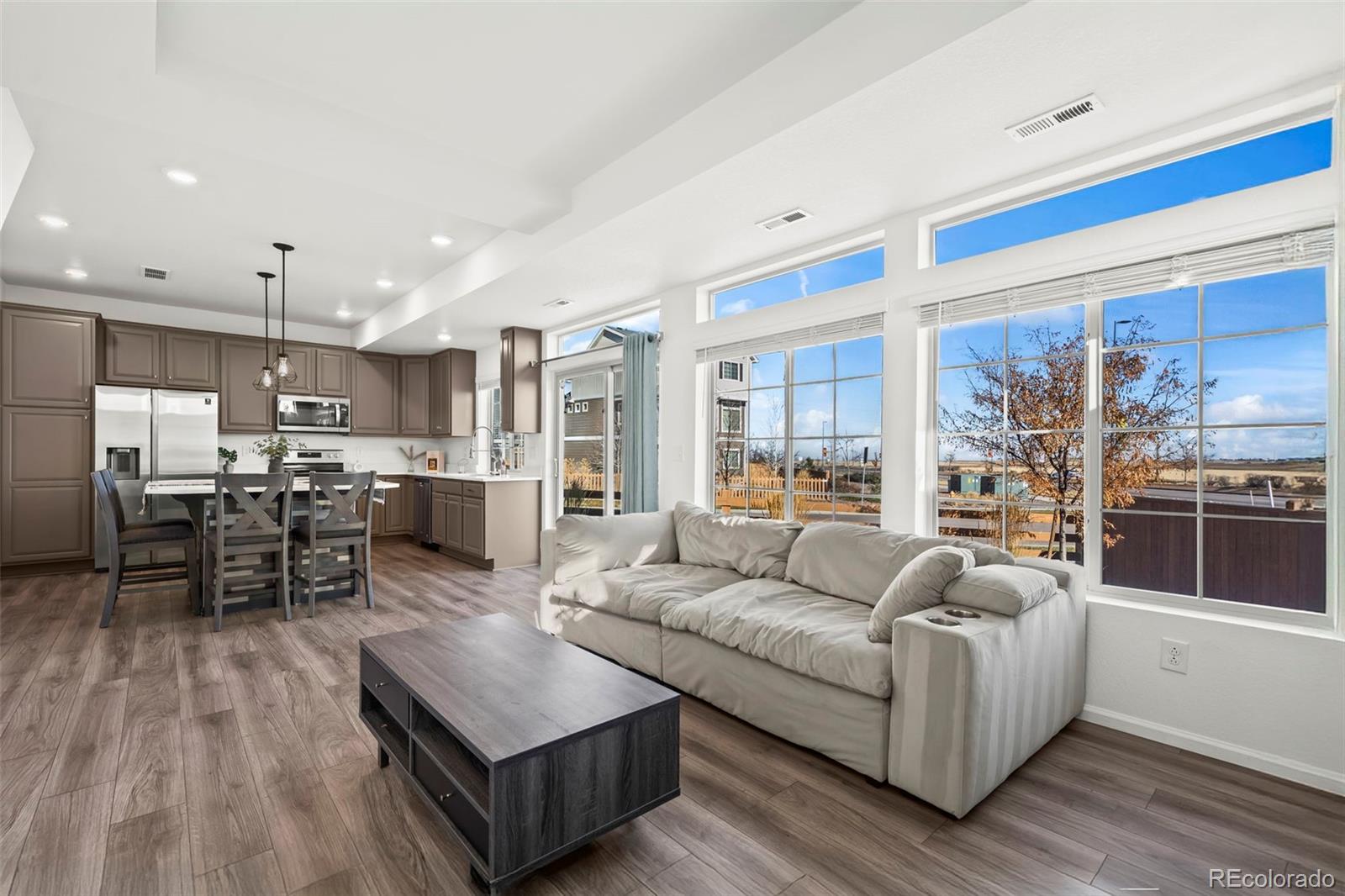 MLS Image #3 for 10146  zeno street,commerce city, Colorado