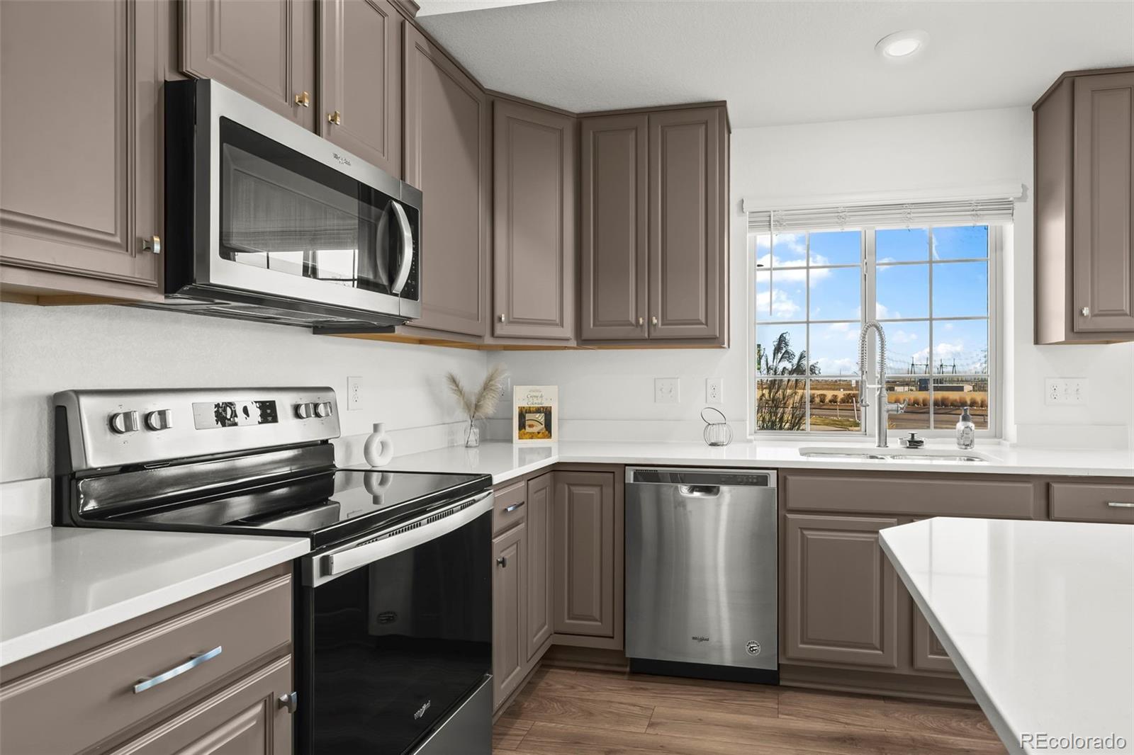 MLS Image #7 for 10146  zeno street,commerce city, Colorado